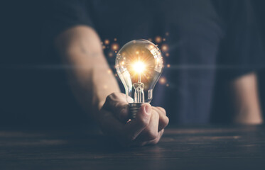 2023年值得买车的三个月份